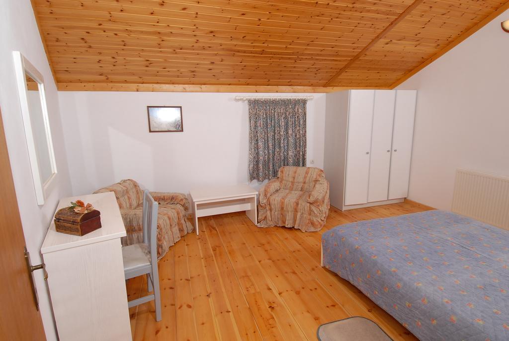Starvillas Apartments And Studios Agia Efimia エクステリア 写真