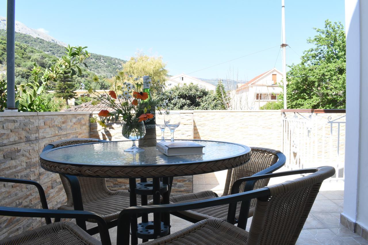 Starvillas Apartments And Studios Agia Efimia エクステリア 写真