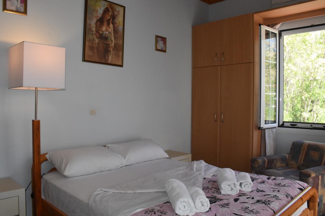 Starvillas Apartments And Studios Agia Efimia エクステリア 写真