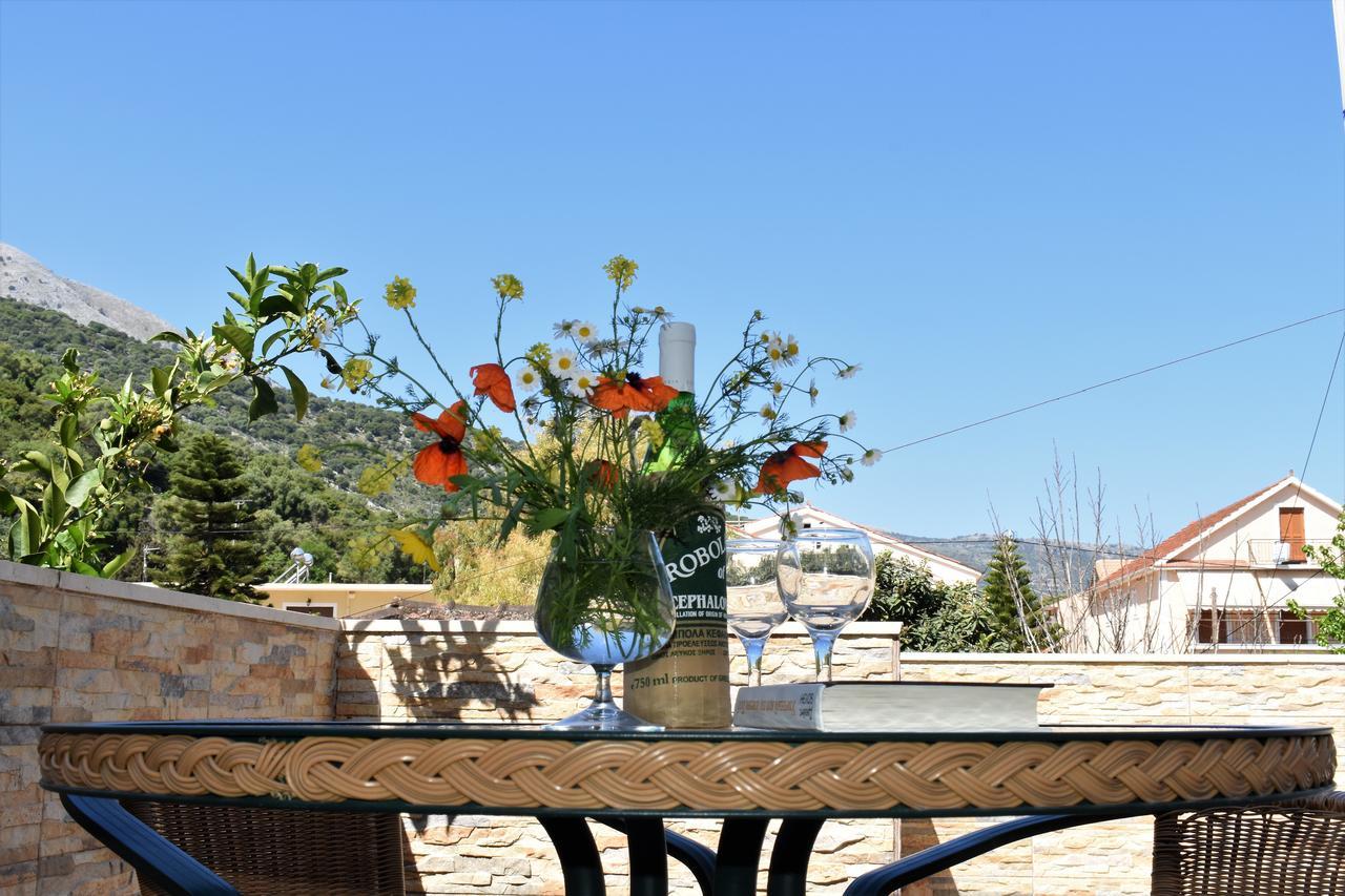 Starvillas Apartments And Studios Agia Efimia エクステリア 写真