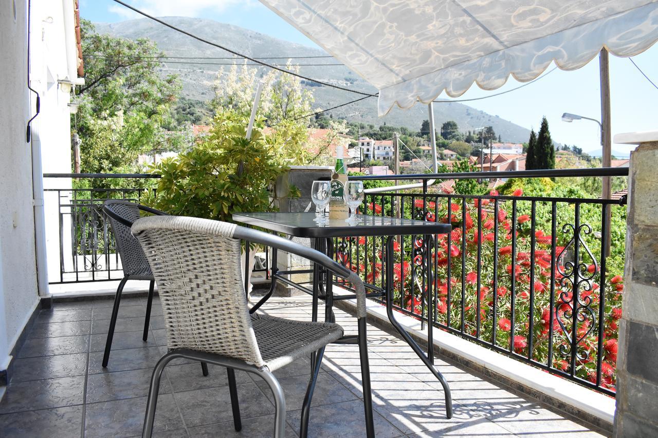 Starvillas Apartments And Studios Agia Efimia エクステリア 写真