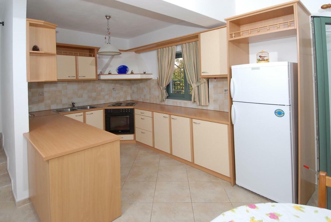 Starvillas Apartments And Studios Agia Efimia エクステリア 写真