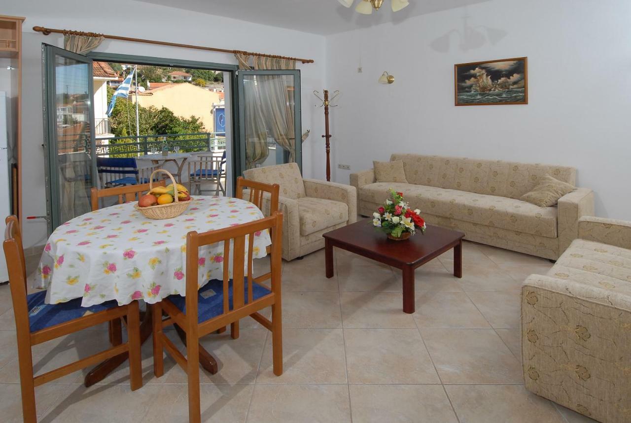 Starvillas Apartments And Studios Agia Efimia エクステリア 写真